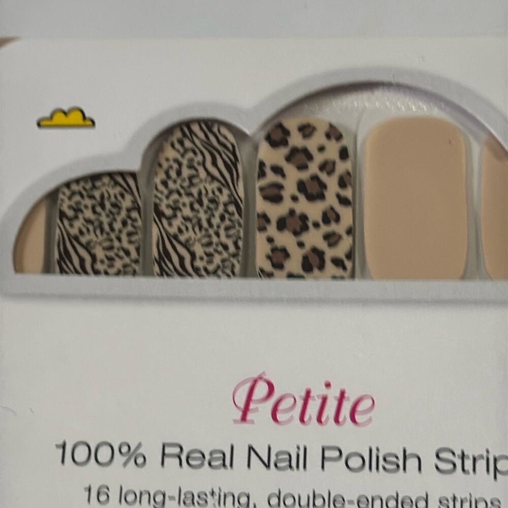 NWT Color Street "Take Meowt" Petite Nail Strips